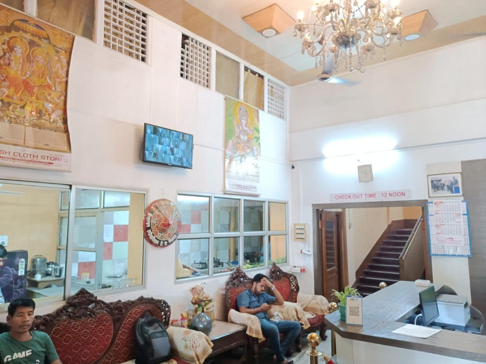 Kusum Hotel Dibrugarh Eksteriør billede